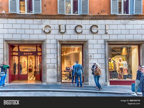 gucci via delle fonti 68|gucci store rome italy.